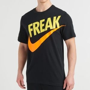 RARE Nike Giannis Swoosh FREAK Black BV8265-011